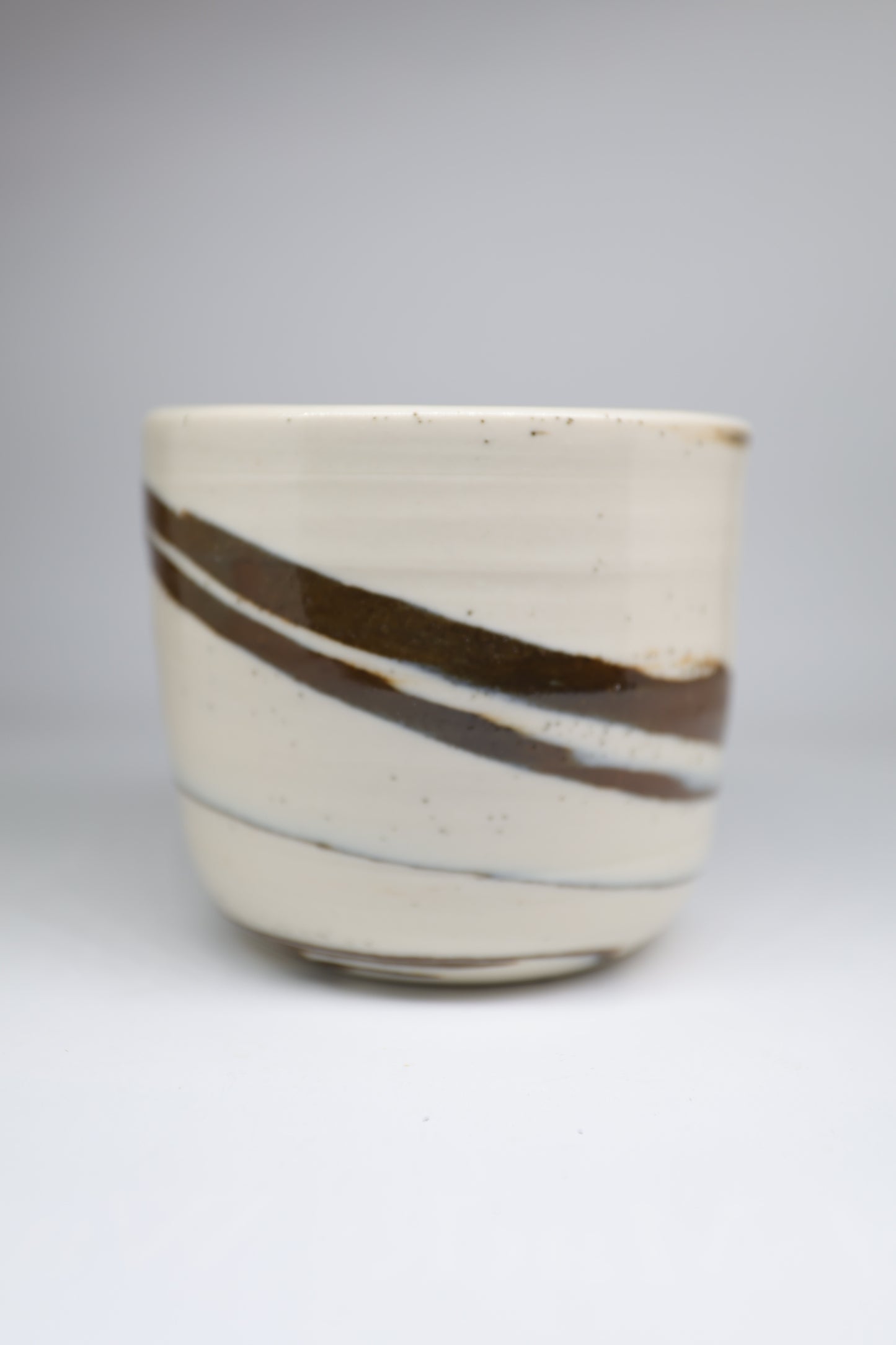 One coffee  Cup  一杯咖啡+一个咖啡杯